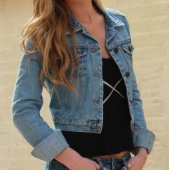 Hollister Jackets & Blazers - HOLLISTER STRETCH DENIM JACKET M
